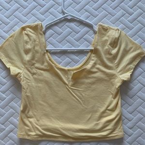 yellow crop top(aero)